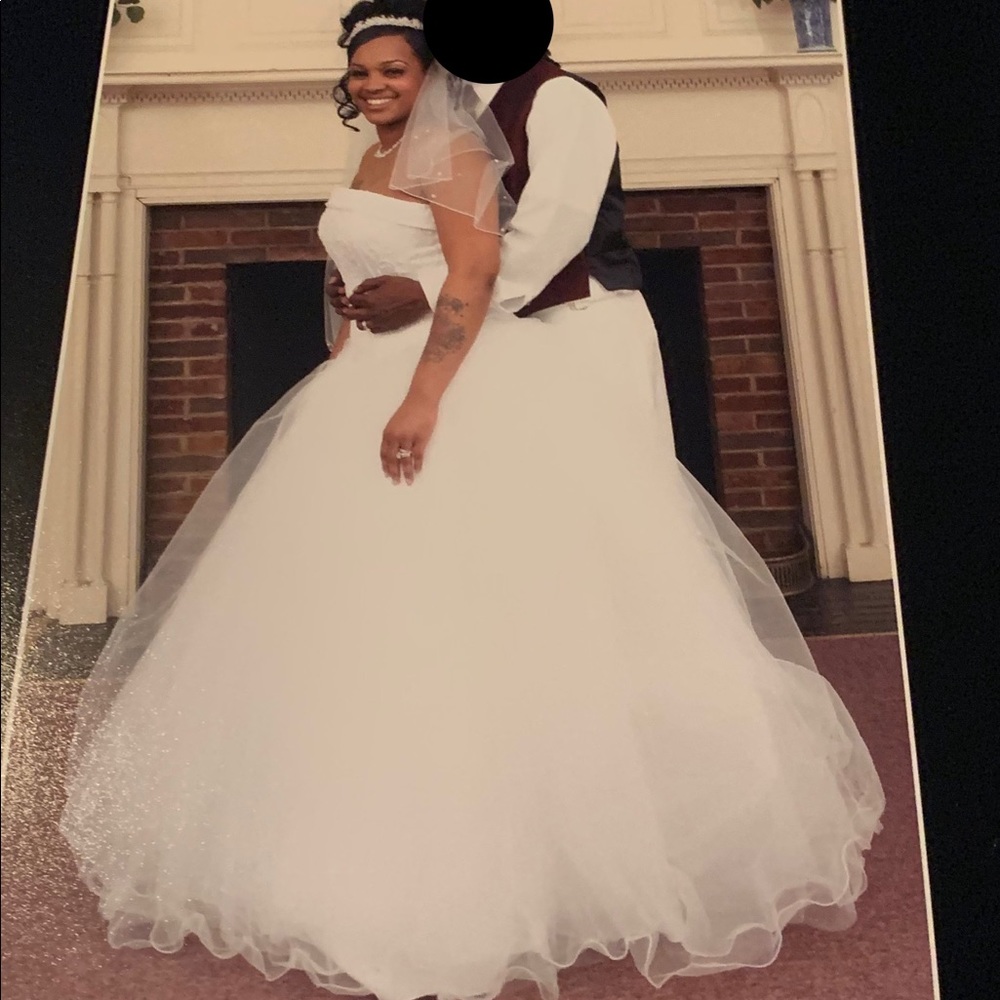 Wedding 👰 Dress 💒, washed and pressed in box.